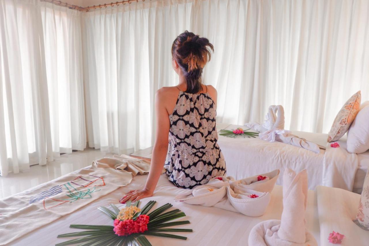 Amed Cafe & Hotel Kebun Wayan Ngoại thất bức ảnh