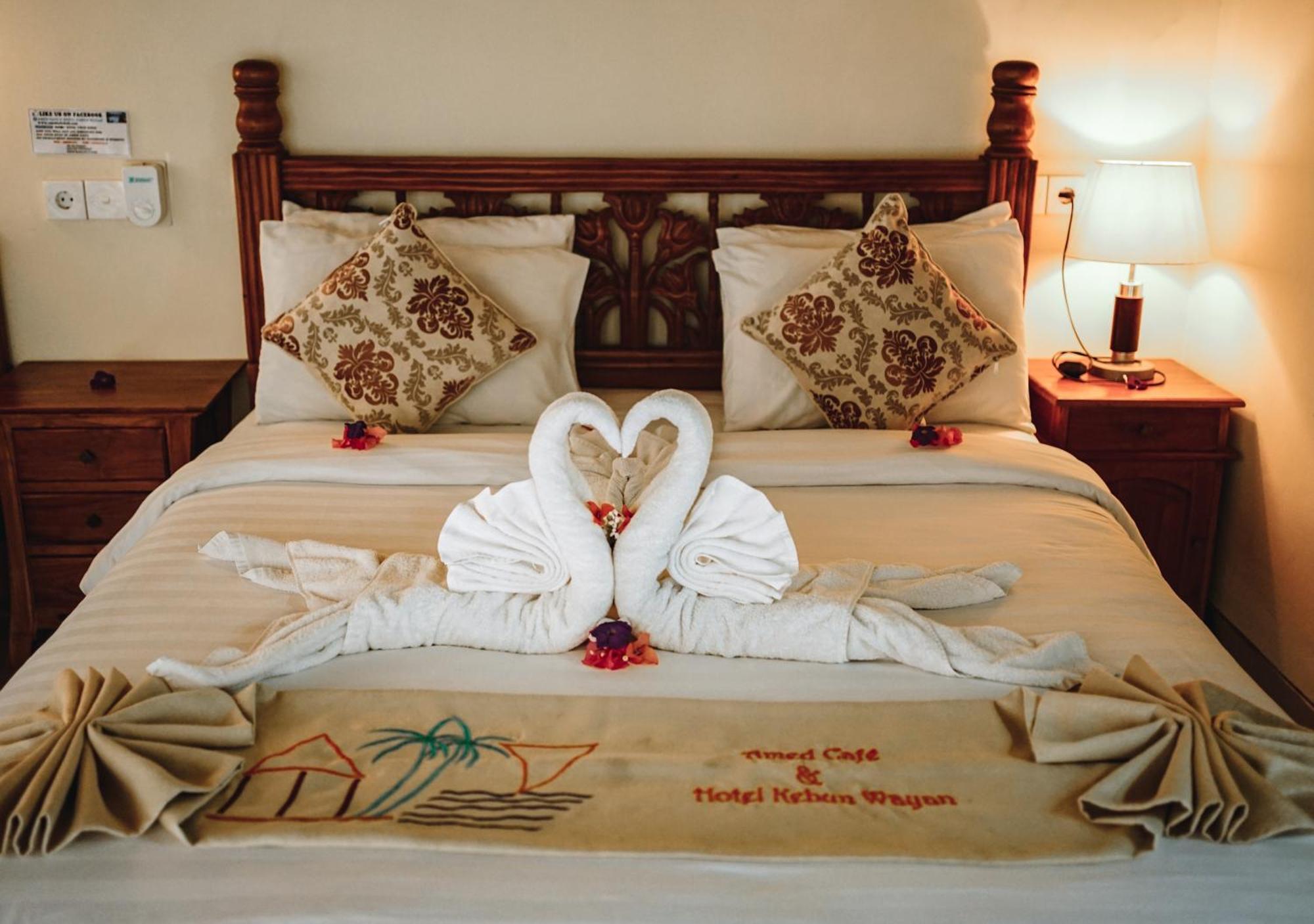 Amed Cafe & Hotel Kebun Wayan Ngoại thất bức ảnh
